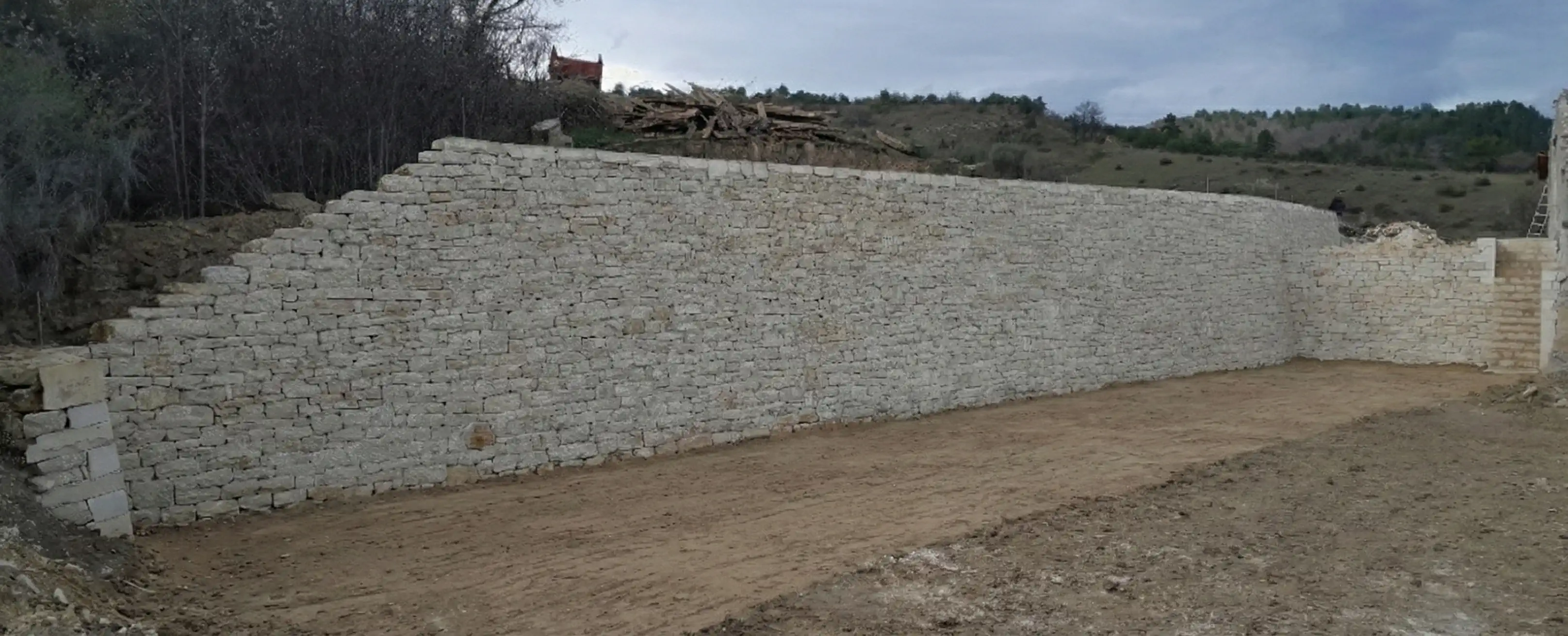 Mur de soutènement Saillans